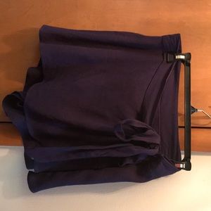 navy blue skort with tie